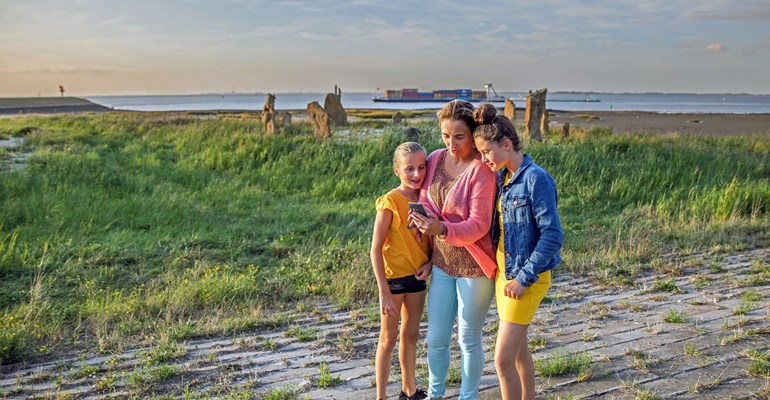 Dagje uit in zeeland. Hier vind je leuke uitjes met kinderen of juist actief uitje in Zeeland.