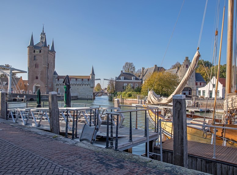 Noord en zuidhavenpoort haven zierikzee