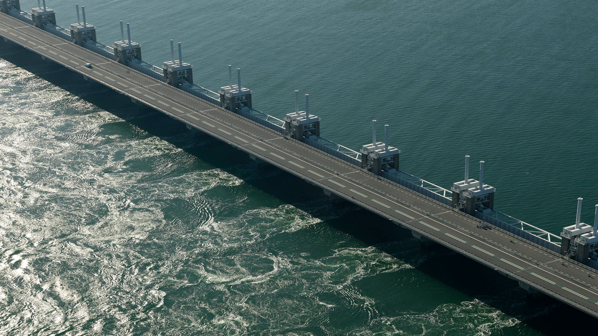 Oosterscheldekering luchtfoto